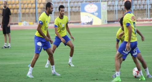 مصدر: الإسماعيلي مهتم بضم ثنائي الزمالك.. وفسخ تعاقد عبدالفضيل وحسني